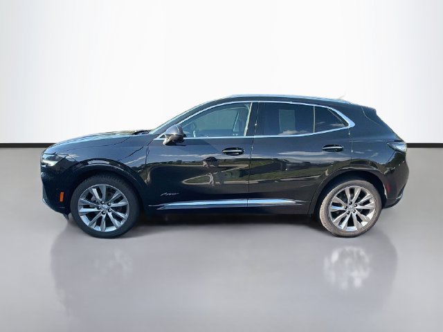 Used 2022 Buick Envision Avenir w/ Technology Package II AWD/4WD image 4