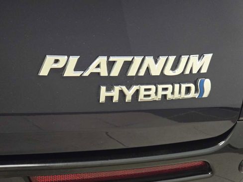 Certified 2021 Toyota Sienna Platinum AWD/4WD image 7
