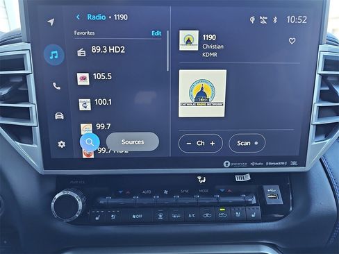 Used 2023 Toyota Tundra Platinum image 24