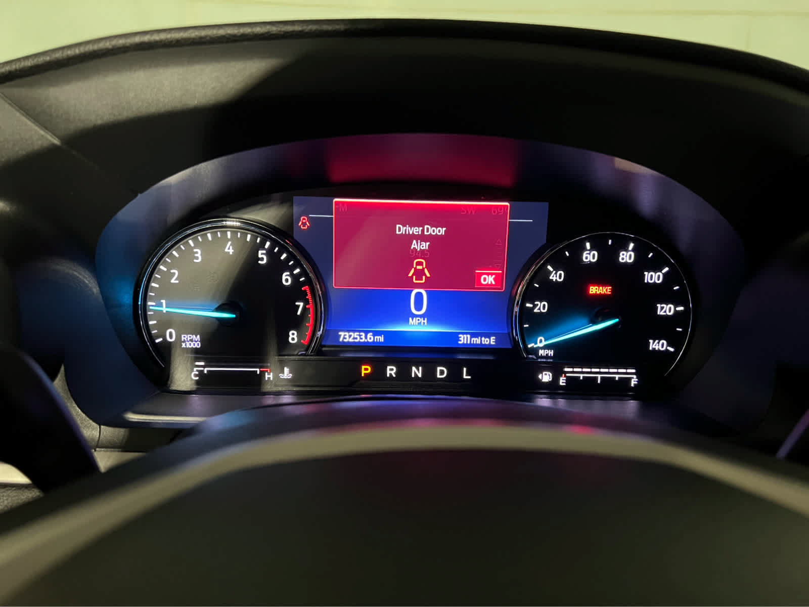 Used 2022 Ford Explorer XLT w/ Equipment Group 202A AWD/4WD image 16