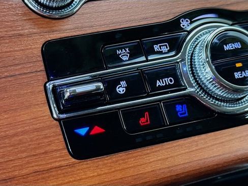 Used 2023 Lincoln Aviator Reserve w/ Equipment Group 201A image 21