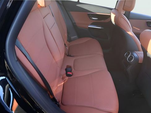 New 2026 Mercedes-Benz GLC 300 GLC 300 image 18