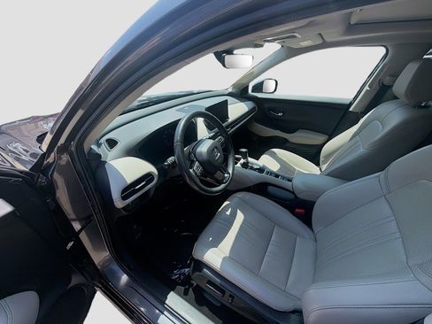 Used 2024 Honda HR-V EX-L image 9