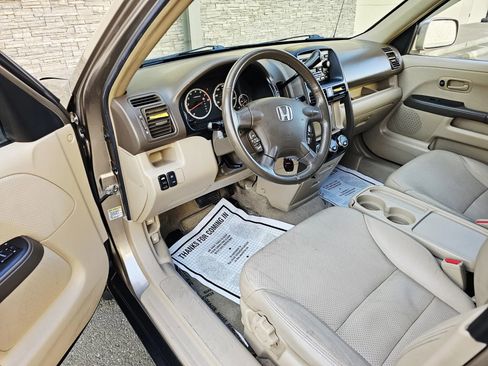 Used 2006 Honda CR-V EX image 9