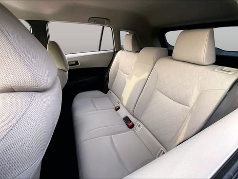Used 2026 Toyota Corolla Cross L FWD image 20