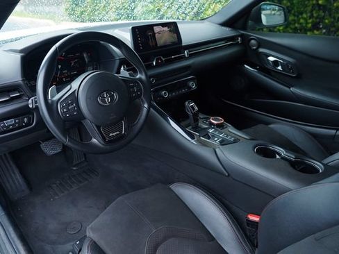Used 2021 Toyota Supra w/ Safety & Technology Package RWD image 6