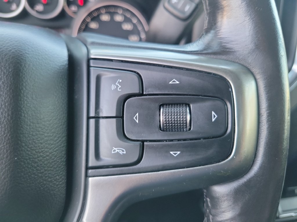 Used 2021 Chevrolet Silverado 1500 RST w/ Bed Protection Package RWD image 5