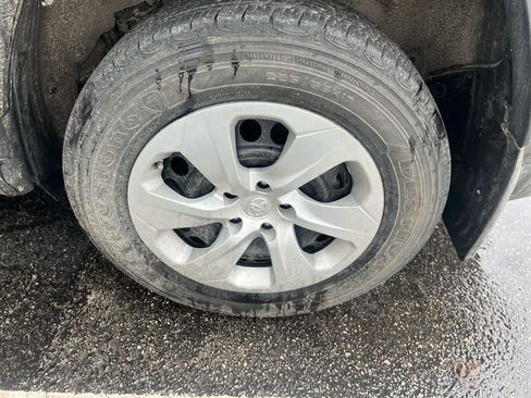 Used 2023 Toyota RAV4 LE image 10