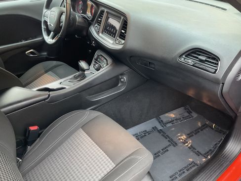 Used 2023 Dodge Challenger SXT w/ Blacktop Package image 21