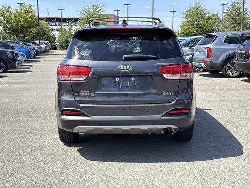 Used 2018 Kia Sorento EX w/ EX Advanced Touring Package AWD/4WD image 3