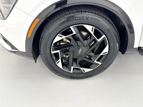 Used 2023 Kia Sportage SX FWD image 29