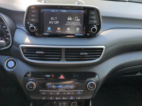 Used 2020 Hyundai Tucson Limited FWD image 16