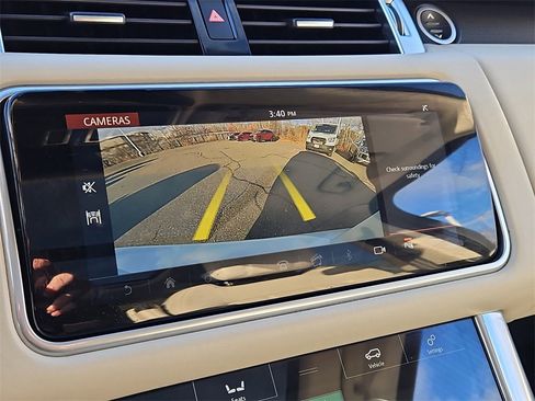 Used 2019 Land Rover Range Rover Sport Supercharged image 16