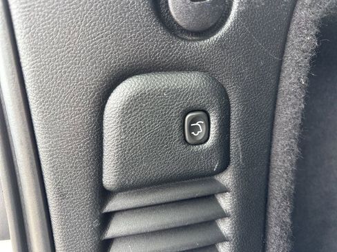 Used 2022 Dodge Durango R/T w/ Blacktop Package image 16