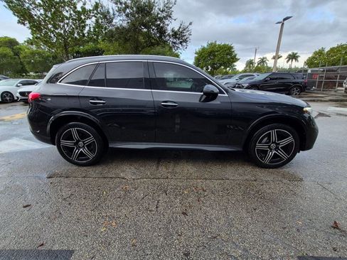 Used 2024 Mercedes-Benz GLC 300 4MATIC image 4