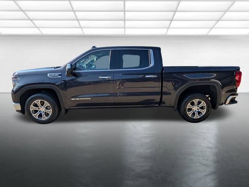 Certified 2024 GMC Sierra 1500 SLT RWD image 27