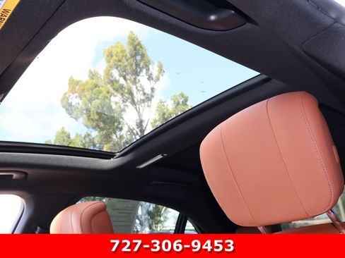 Certified 2022 Mercedes-Benz S 500 4MATIC image 5