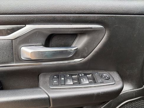 Used 2019 RAM 1500 Big Horn AWD/4WD image 16