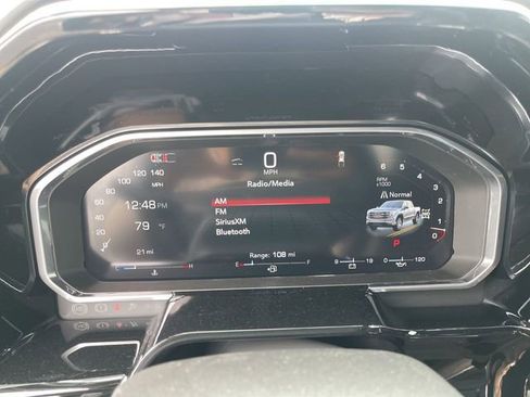 New 2026 GMC Sierra 1500 SLT w/ SLT Convenience Package image 15