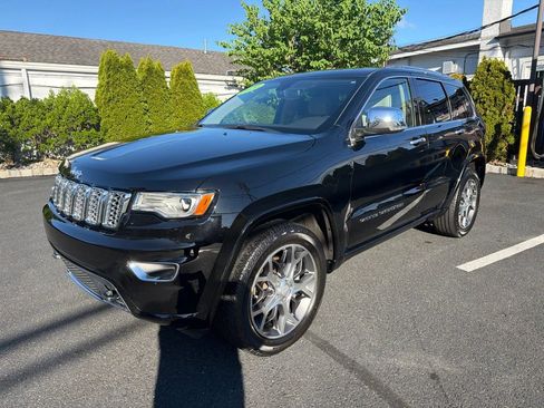 Used 2020 Jeep Grand Cherokee Overland AWD/4WD image 1