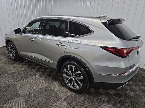Used 2023 Acura MDX SH-AWD w/ Technology Package image 9