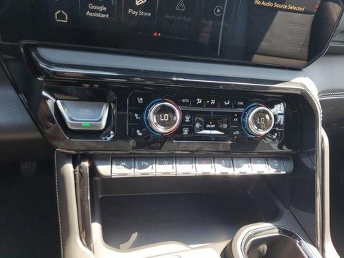 New 2026 GMC Sierra 1500 AT4X AWD/4WD image 33