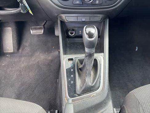 Used 2020 Hyundai Accent SE FWD image 18