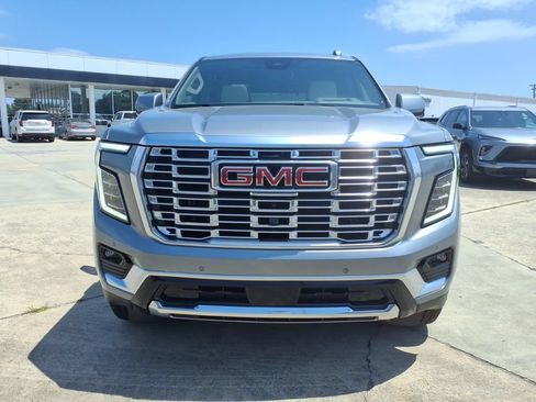 New 2026 GMC Yukon Denali w/ Advanced Technology Package AWD/4WD image 2