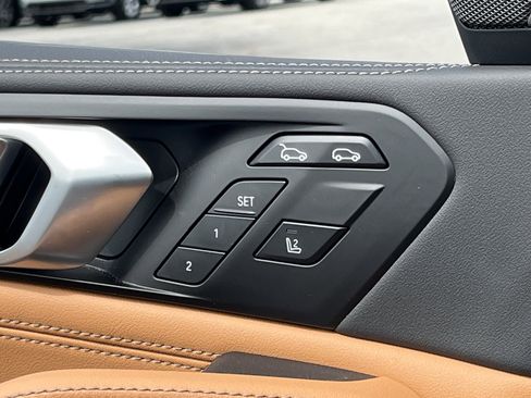 Used 2026 BMW X6 xDrive40i image 18