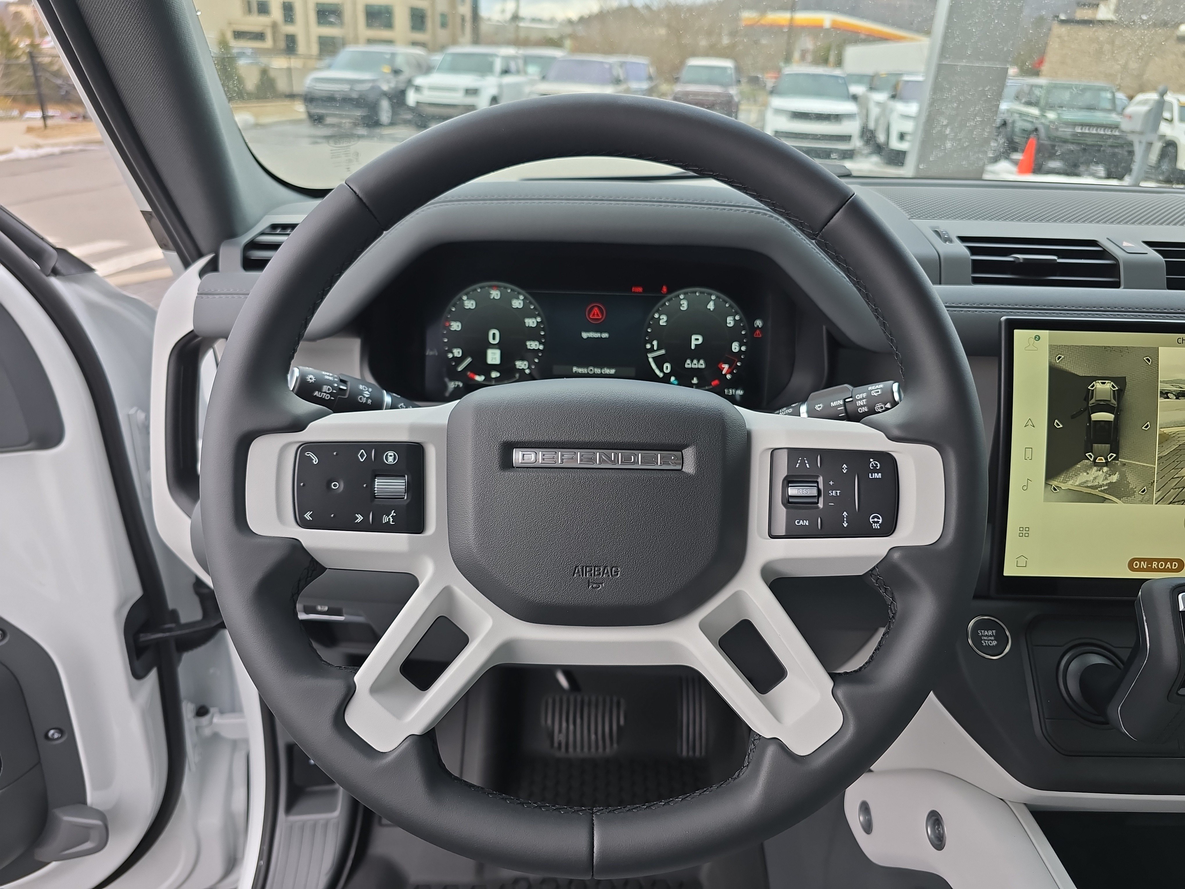 Certified 2026 Land Rover Defender 110 X-Dynamic SE AWD/4WD image 31