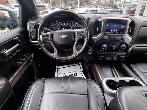 Used 2022 Chevrolet Silverado 1500 High Country image 17
