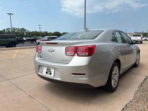Used 2015 Chevrolet Malibu LT w/ Power Convenience Package FWD image 8
