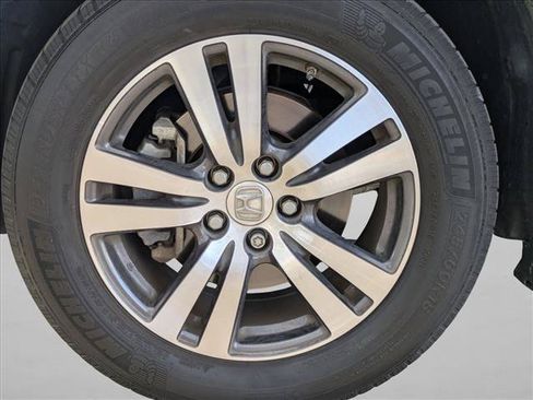 Used 2017 Honda Pilot EX-L image 9