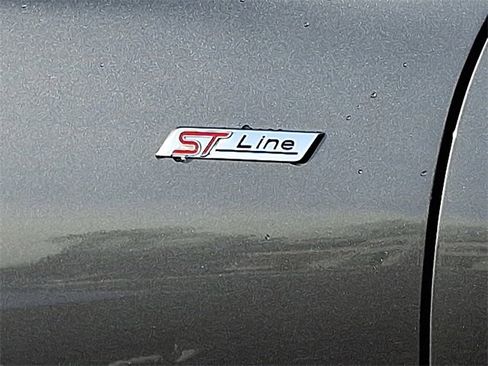 Used 2025 Ford Escape ST-Line Select image 30