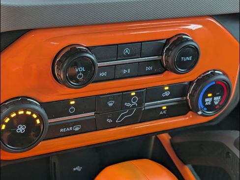 Used 2023 Ford Bronco Big Bend AWD/4WD image 12