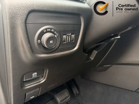 Certified 2023 Jeep Grand Cherokee L Limited w/ Black Appearance Package AWD/4WD image 60