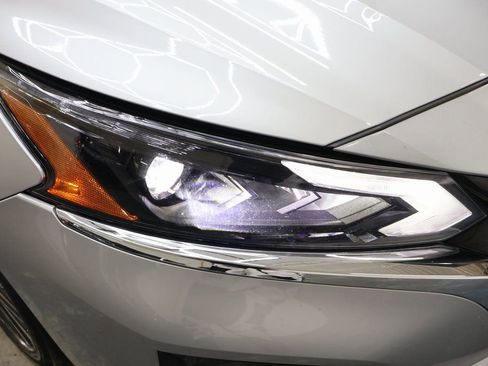 Used 2023 Nissan Altima 2.5 SV FWD image 25