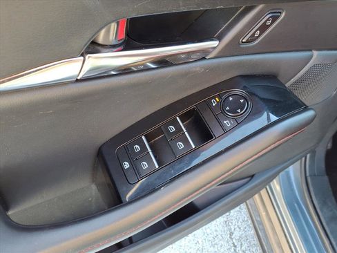 Used 2025 MAZDA CX-30 AWD 2.5 S w/ Preferred Package image 18