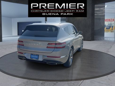 Used 2022 Genesis GV80 2.5T w/ Advanced Package 02 AWD/4WD image 7