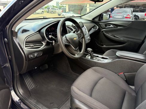Used 2023 Chevrolet Malibu LT w/ Driver Confidence Package image 13