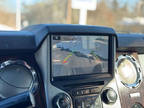 Used 2015 Ford F350 Lariat w/ Lariat Ultimate Package image 38