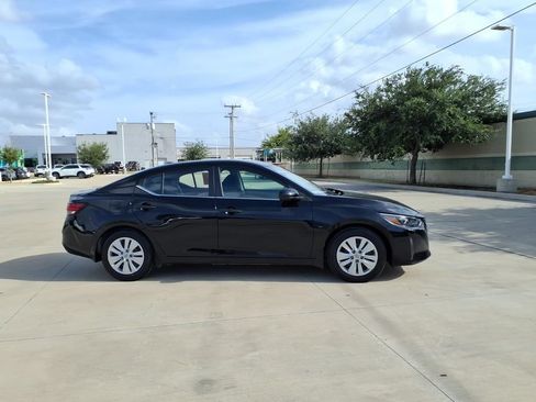 Used 2024 Nissan Sentra S FWD image 6