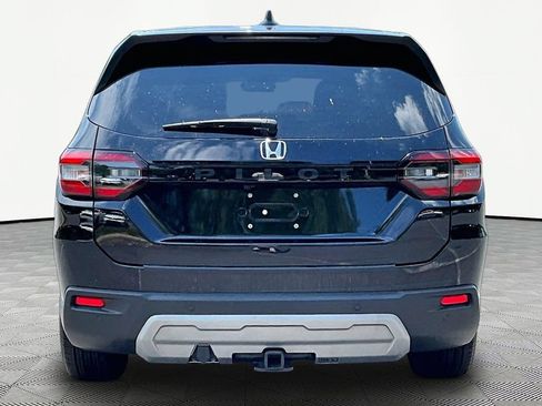 Used 2025 Honda Pilot EX-L image 7