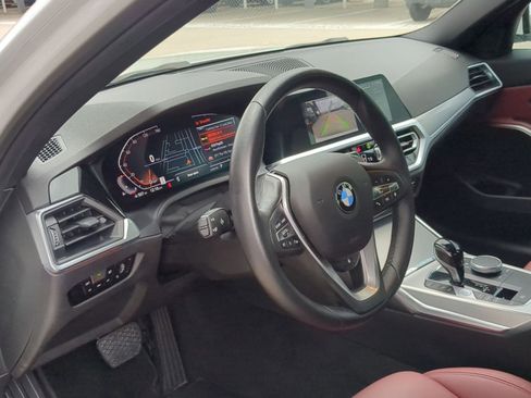 Used 2022 BMW 330i Sedan w/ Premium Package 2 image 4