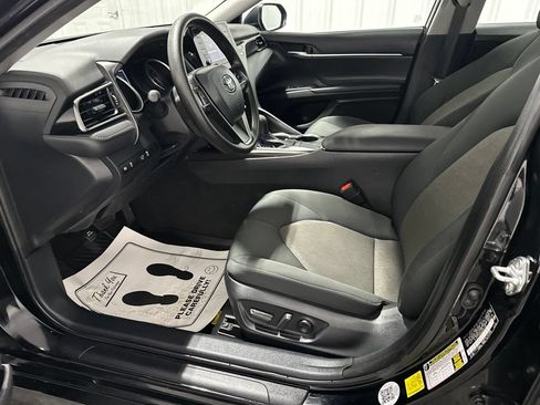 Used 2024 Toyota Camry LE FWD image 11
