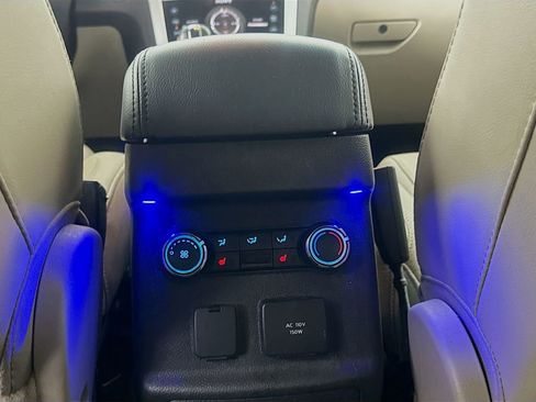 Used 2015 Ford Explorer Limited w/ Equipment Group 302A image 31