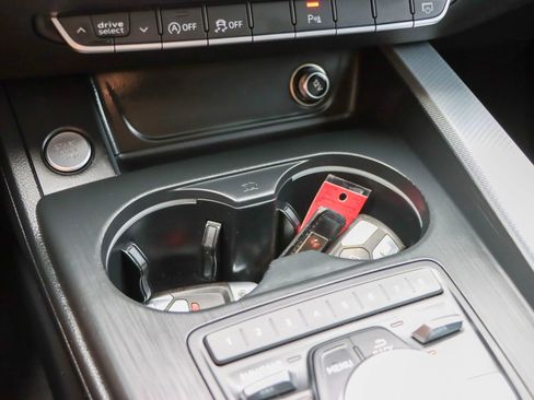 Used 2017 Audi A4 2.0T Premium w/ Audi MMI Navigation Plus image 52