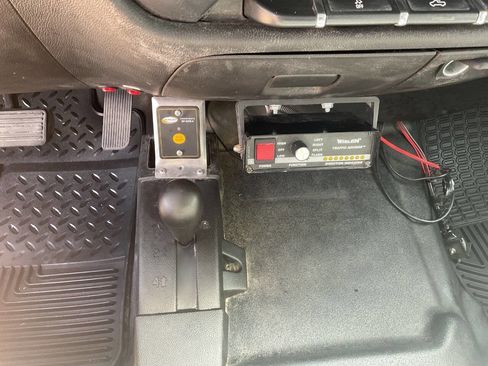 Used 2015 Chevrolet Silverado 3500 W/T w/ WT Fleet Convenience Package image 25