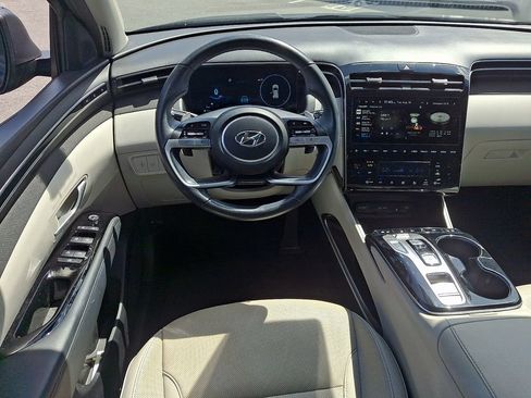 Used 2024 Hyundai Tucson Limited FWD image 11