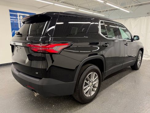 Used 2024 Chevrolet Traverse LT w/ LPO, Floor Liner Package AWD/4WD image 2